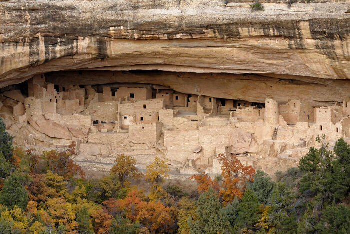 50 Of The World’s Greatest Mysteries That Remain Unsolved To This Day