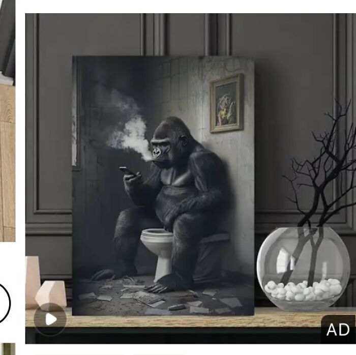 Smoking Shïtting Scrolling The Triple S