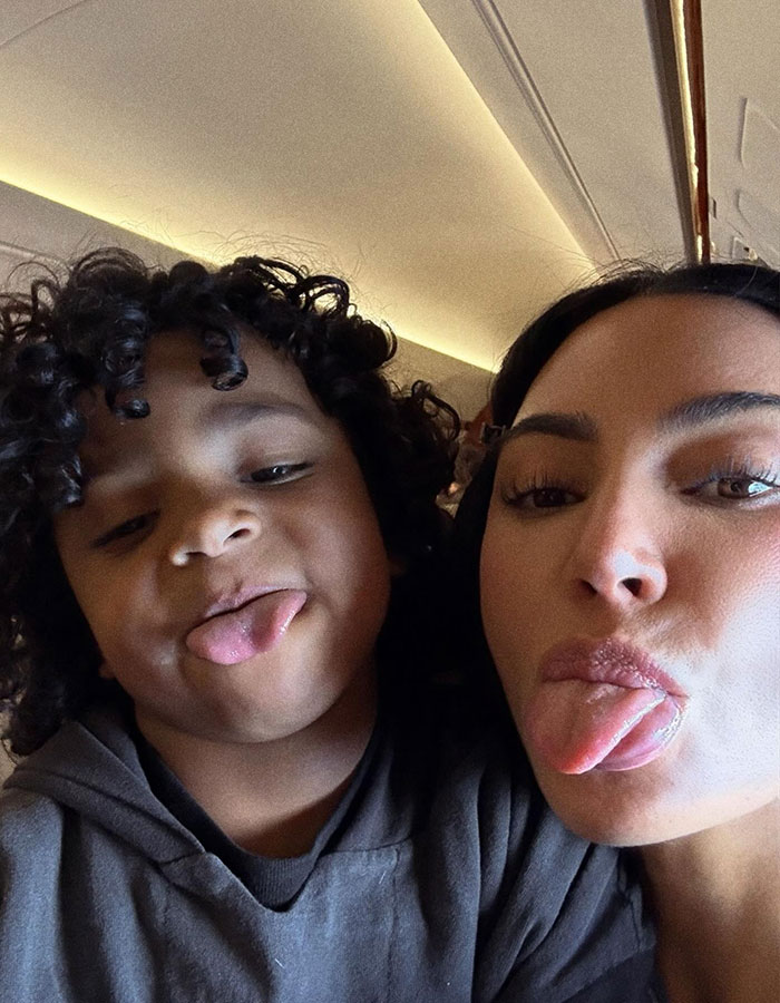 Kim Kardashian with child on plane traveling to Mexico for procedure unavailable in US, sharing surgery room pictures. Kim Kardashian with child on plane traveling to Mexico for procedure unavailable in US, sharing surgery room pictures.