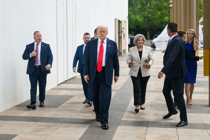 Trump and Putin's Awkward 'Yanking' Handshake Goes Viral Amid Historic Meeting As Body Language Expert Reveals Significance
