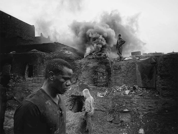 Harder Lives © Antonio Denti