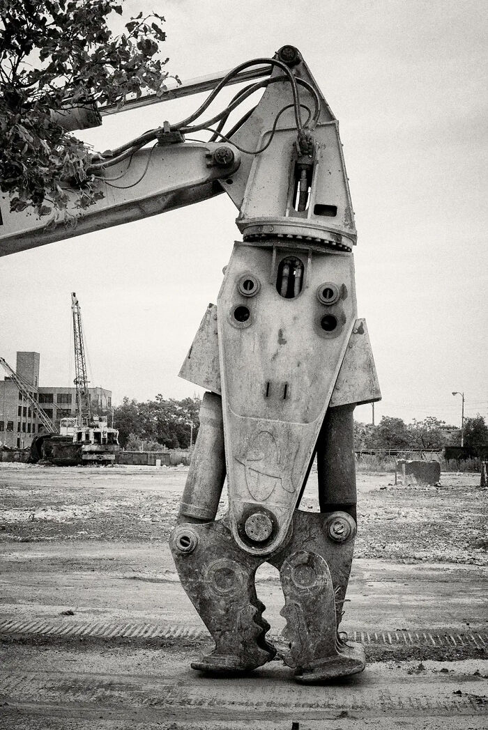 City Life 20472, From The Series 'City Life' © Kevin Lyle