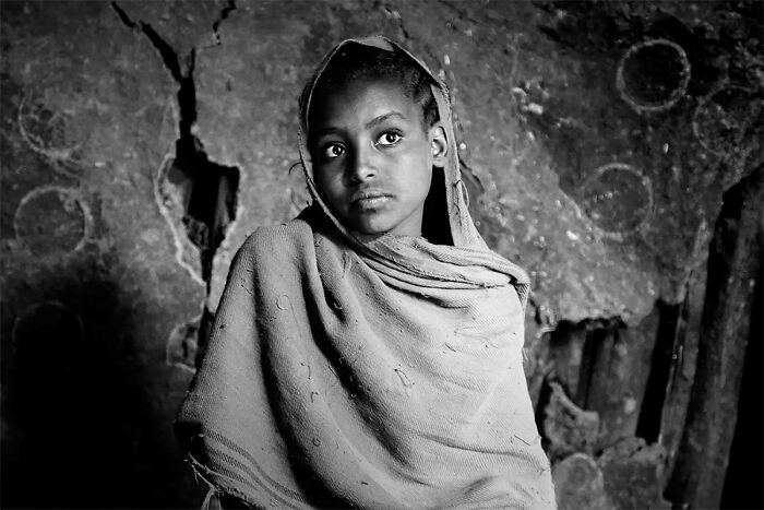 Light Through The Rift, From The Series 'Shadows Of The Sacred' © Lorenz Berna