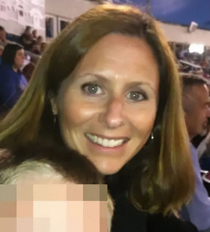 Sophie Rain smiling at an event, addressing claims involving Coldplay Kiss Cam CEO and a $40k spending allegation. Sophie Rain smiling at an event, addressing claims involving Coldplay Kiss Cam CEO and a $40k spending allegation.