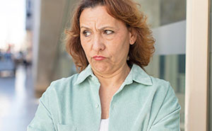 Appalling Aunt Loses It After Nephew Says There’s No Way In Hell He’s Paying Cousin’s College Fees