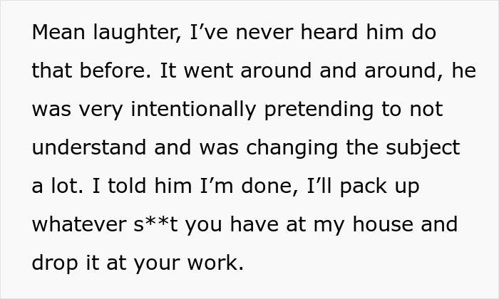 Text showing a breakup conversation where a guy fusses over his girlfriend receiving a cat from another man. Text showing a breakup conversation where a guy fusses over his girlfriend receiving a cat from another man.