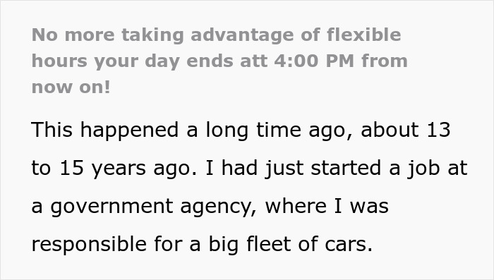 Text about banning flexible hours and ending the workday at 4:00 PM, causing issues at a government agency. Text about banning flexible hours and ending the workday at 4:00 PM, causing issues at a government agency.