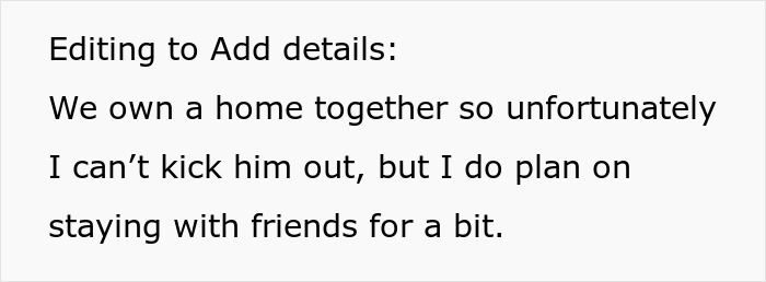 Text excerpt about a woman discovering her boyfriend told friends she couldn&rsquo;t join couples trip without asking her first.