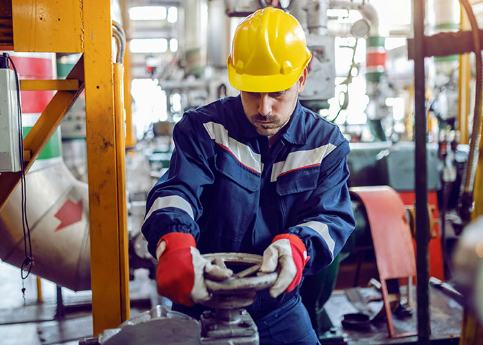 “We All Froze”: 37 Job Site Incidents That Still Give Workers Chills