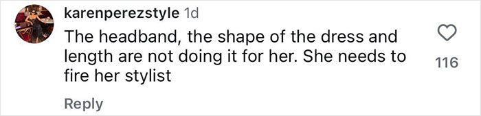 Comment criticizing Sydney Sweeney&rsquo;s red carpet premiere look, mentioning headband, dress shape, and stylist advice.