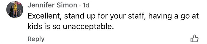 Screenshot of a comment supporting caf&eacute; owner standing up to entitled customers after teen worker was left in tears