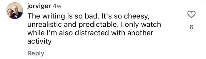 Screenshot of a social media comment criticizing the writing, related to Sarah Jessica Parker clapping back at haters of the series finale. Screenshot of a social media comment criticizing the writing, related to Sarah Jessica Parker clapping back at haters of the series finale.