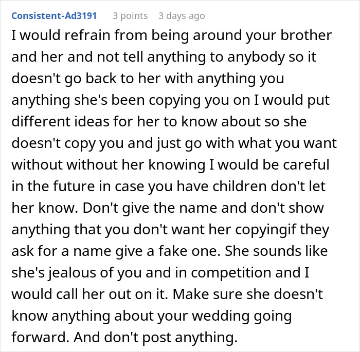 Woman confronting brother&rsquo;s fianc&eacute;e over copying her wedding dress and advice on handling the situation discreetly