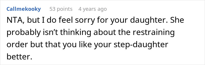 Screenshot of a comment discussing a man ruining his relationship with his daughter by refusing her yard wedding.