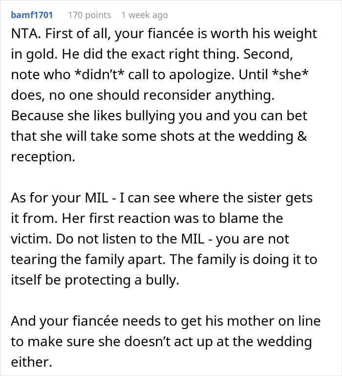 Comment text discussing fianc&eacute; sister invite wedding issues, family conflict, and advice on handling wedding tensions.