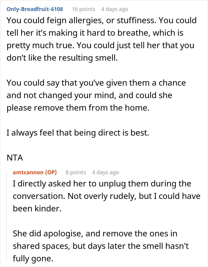 Reddit users discuss how a family hosts a divorcing friend who floods their home with nasty scents causing discomfort.