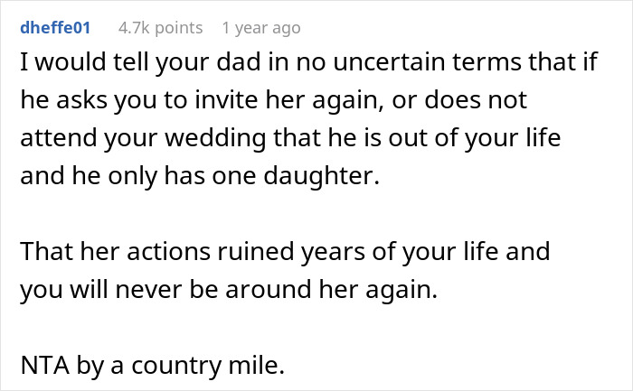 Screenshot of a user comment discussing cutting ties with family after a woman&rsquo;s old fight with stepsister causes lasting conflict.