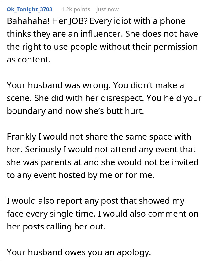 Comment on self-proclaimed influencer filming SIL at birthday dinner and conflict after camera blocked.