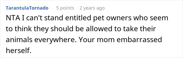 Comment discussing a pet pig ruining a wedding and a mother being embarrassed by entitled pet owners.