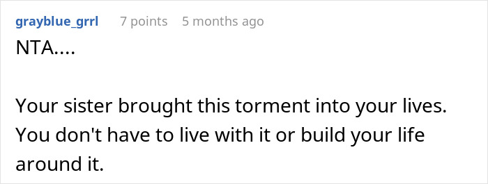 Screenshot of a Reddit comment discussing how an ex keeps ruining family events and scheduling a wedding to avoid her. - 34