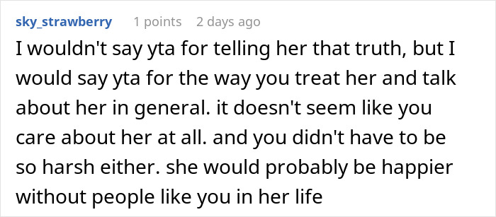 Comment discussing a woman blaming sexism for not landing a job and receiving a harsh reality check from her sister.