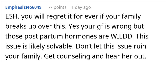 Screenshot of a Reddit comment discussing a man giving his pregnant girlfriend an ultimatum over insecurities.