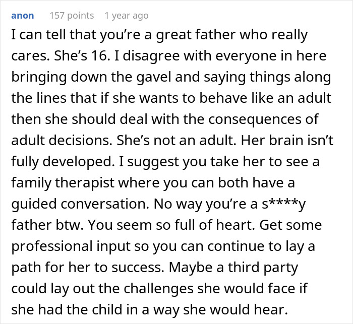 Comment defending teen insisting on keeping her baby and criticizing dad for refusing to help, emphasizing father&rsquo;s care.