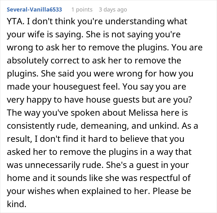 Comment discussing a family hosting a divorcing friend who repays by flooding home with nasty scents.