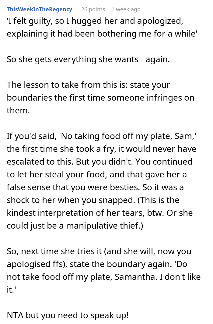 Text post discussing a woman setting boundaries after a coworker repeatedly helps herself to her food, causing frustration.