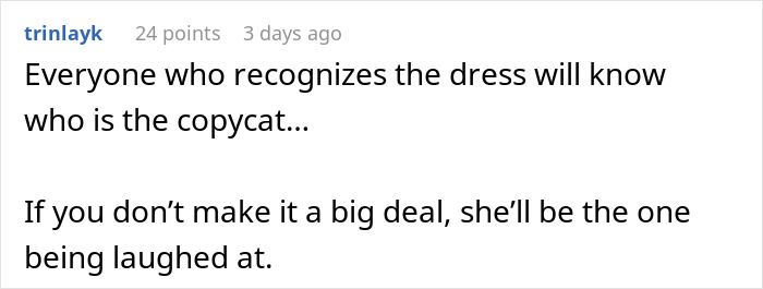 Screenshot of a woman commenting on a wedding dress copycat situation involving a brother&rsquo;s fianc&eacute;e online.