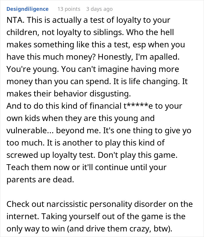 Alt text: Comment discussing woman refusing Christmas gift trip if siblings pay for her flight and family loyalty challenges.