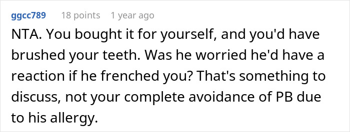 Screenshot of an online comment discussing a man upset over his girlfriend eating peanut butter cake at work despite his allergy.