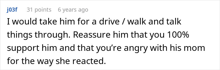 Screenshot of an online comment advising a dad to support his gay son after wife reacts negatively and kicks him out.