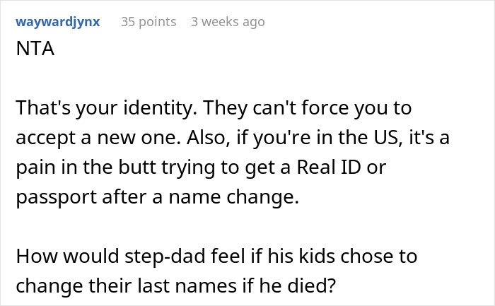 Reddit comment discussing a teen wanting to keep late father's last name while mother is upset.