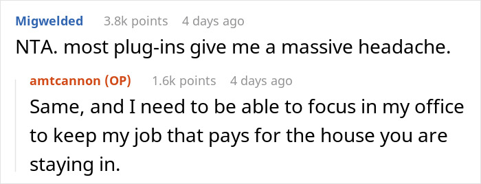 Screenshot of a Reddit conversation about a family hosting a divorcing friend who floods the home with nasty scents.