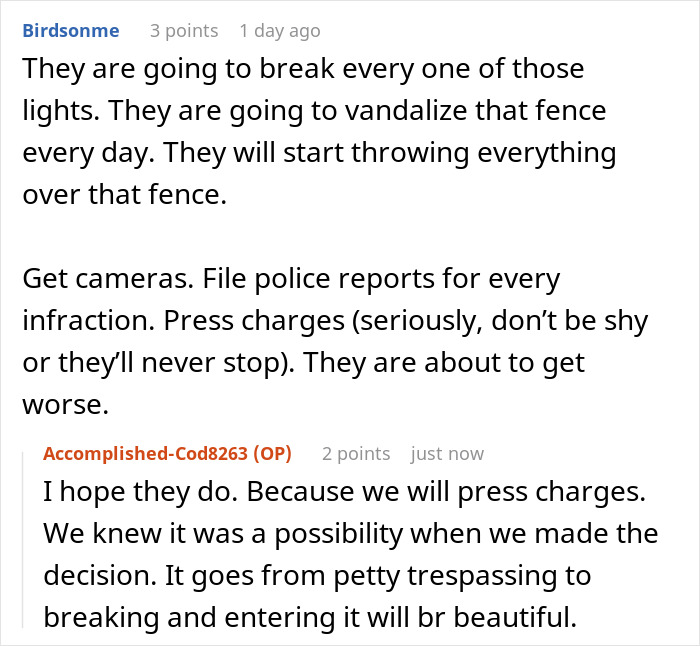 Neighbors fight over shared driveway, woman confronts dispute and reclaims what belongs to her.