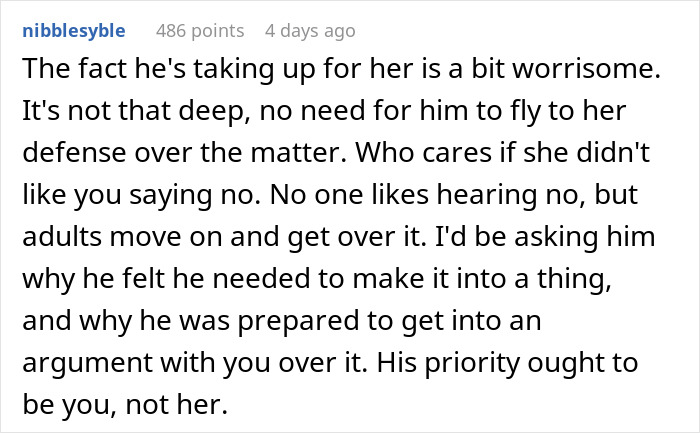 Comment discussing why to refuse female friend use shampoo, emphasizing personal boundaries and handling conflicts maturely.