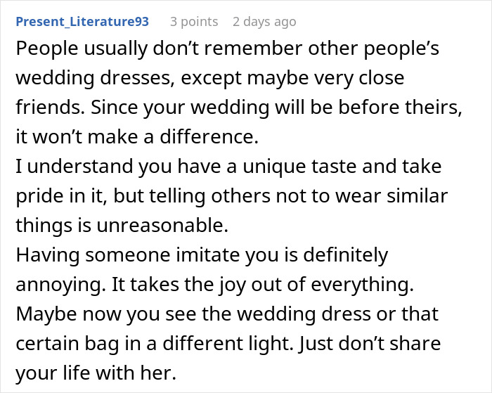 Reddit comment discussing woman confronting brother&rsquo;s fianc&eacute;e for copying her wedding dress and unique taste conflict.