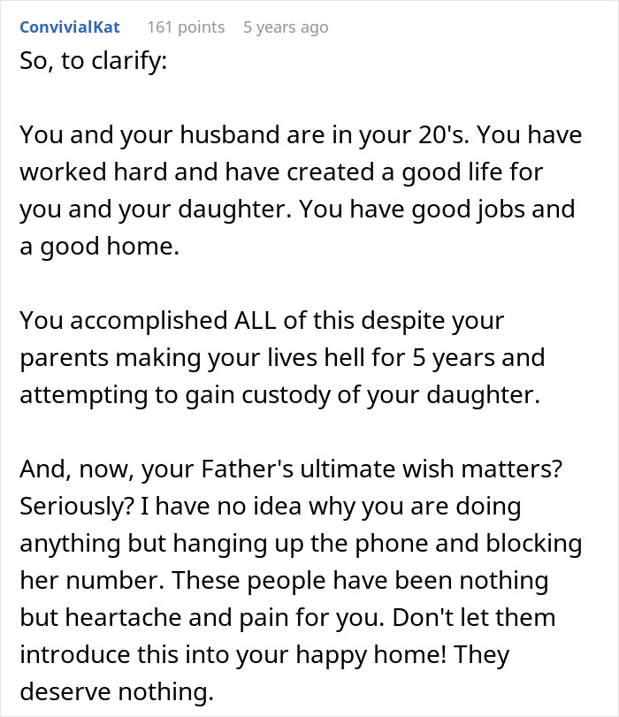 Text post from a user discussing challenges and family conflict involving an estranged dad and daughter.
