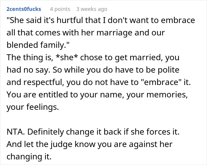 Reddit comment discussing teen wants to keep late father last name despite mother&rsquo;s upset feelings.