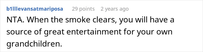 Comment about a mother embarrassed at a wedding after her pet pig disrupts the event, sparking entertainment for guests.