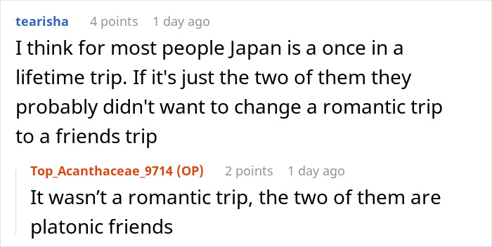 Screenshot of a conversation discussing a woman addressing friends who barely include her in their trips. Screenshot of a conversation discussing a woman addressing friends who barely include her in their trips.