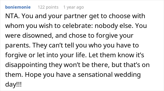 Text comment about woman&rsquo;s old fight with stepsister leading to cutting ties with family shared on a forum.