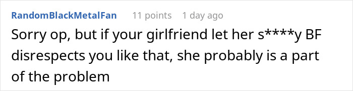 Reddit comment discussing a woman frustrated with her friend's boyfriend being used as an ATM repeatedly.