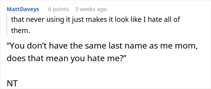 Screenshot of a Reddit comment discussing a teen wanting to keep their late father&rsquo;s last name while the mother is upset.