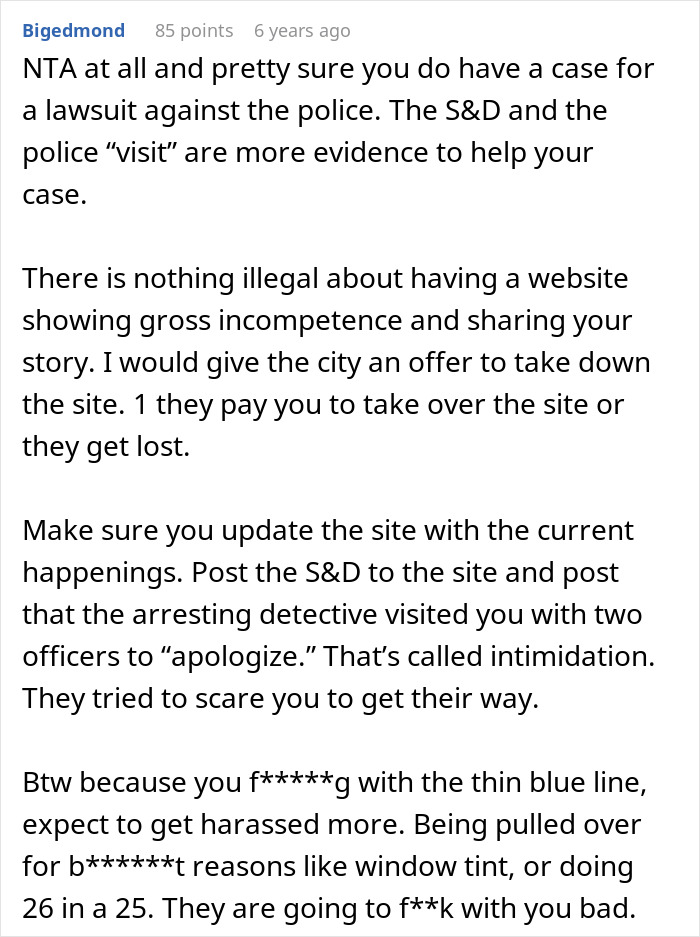 Comment discussing wrongful jail and refusal to remove website exposing detective's misconduct and police intimidation tactics.