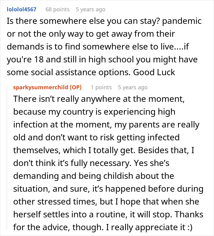 Woman expects cousin to babysit instead of attending school, reacts strongly when cousin says no in online discussion.