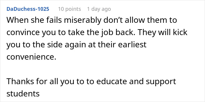 Screenshot of a comment advising not to take back a stolen job and warning about the colleague who made life hell. Screenshot of a comment advising not to take back a stolen job and warning about the colleague who made life hell.