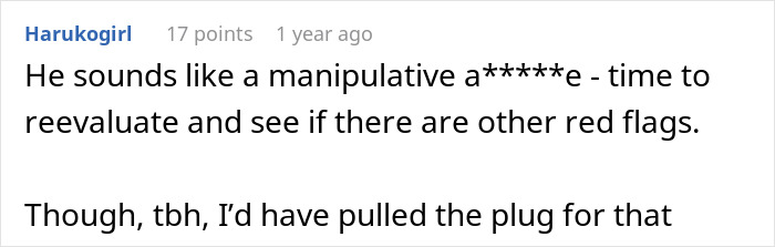 Comment expressing concerns about a manipulative partner and advice to reevaluate red flags in the relationship.