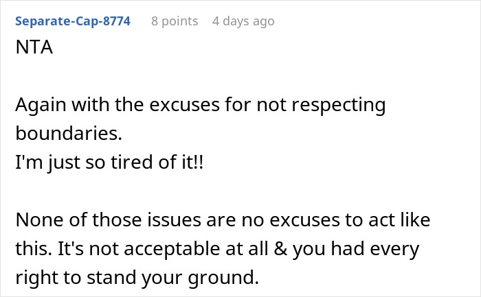 Reddit comment discussing boundaries and standing ground after friend&rsquo;s neurodivergent buddy grabs hearing aids.